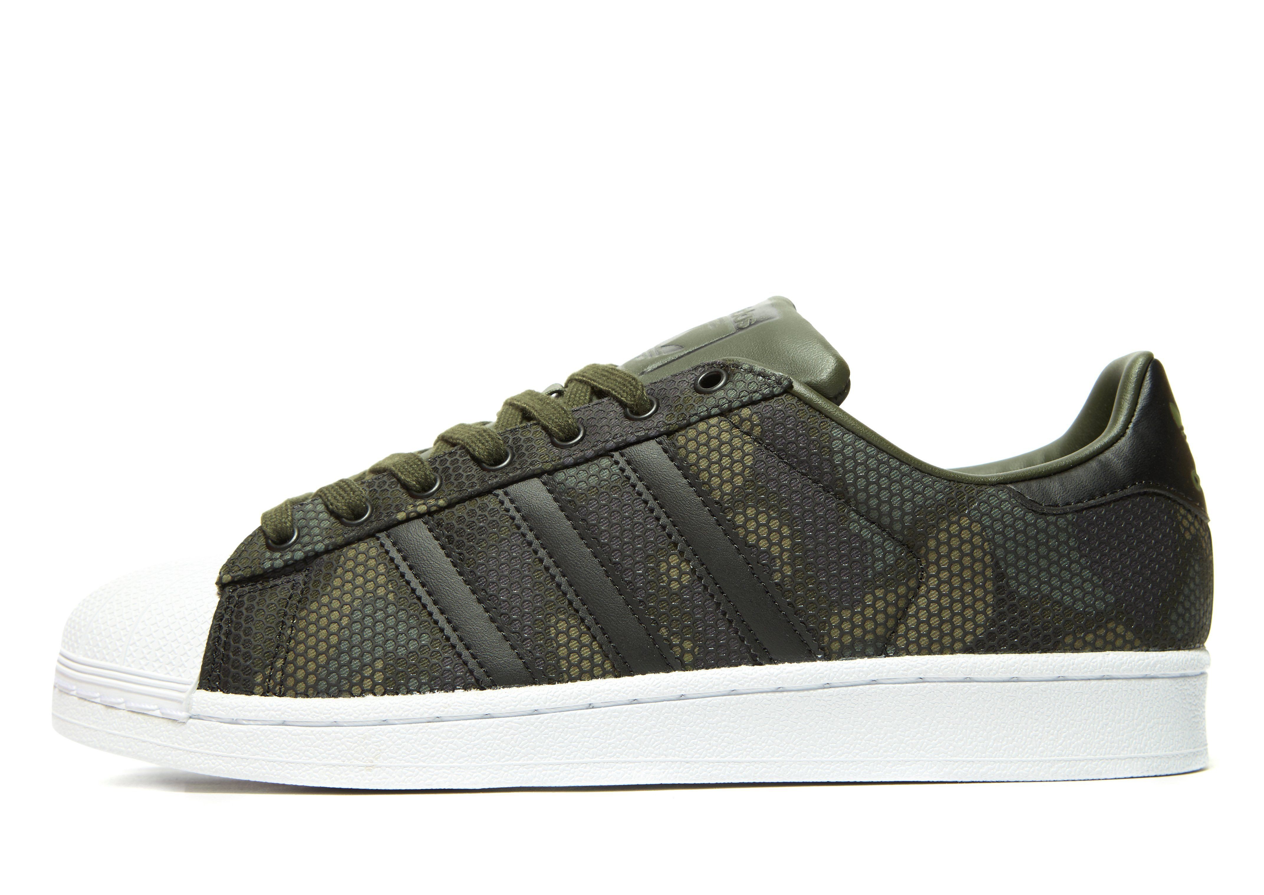 superstar homme gris