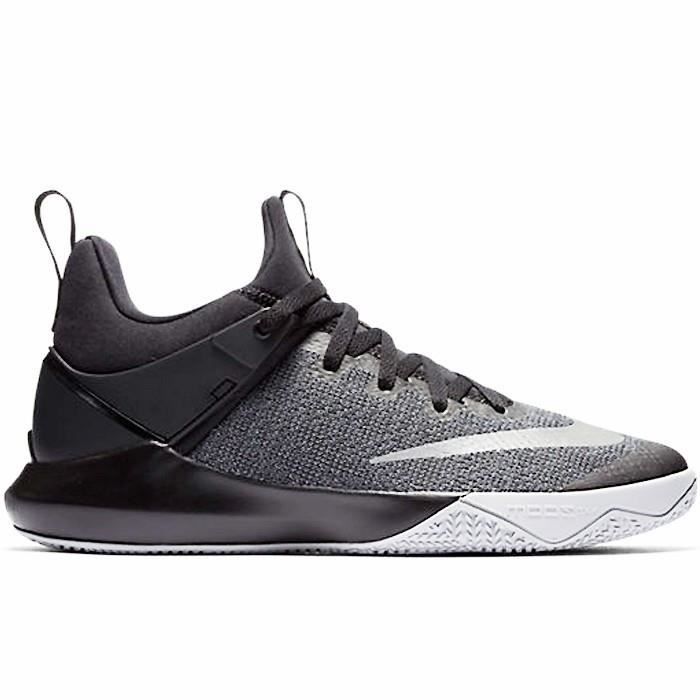 chaussure basketball femme nike